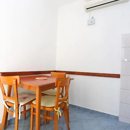 14541c Apartamento Slatine