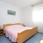 14541c Apartmán Slatine